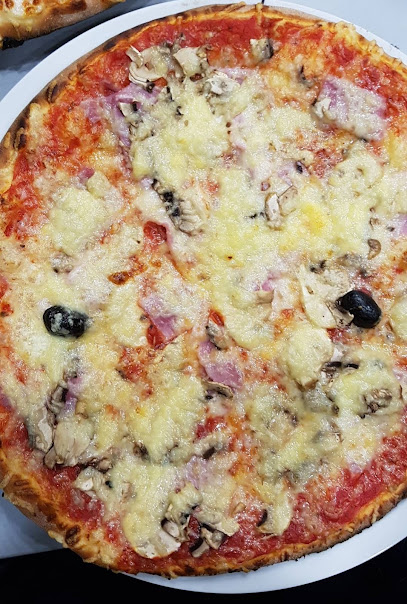 Pizza de La Pizza Riv' à Firminy