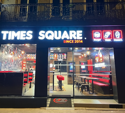 Pizza de Restaurant Times Square® - Saint-Étienne I Burger & Smash I Sandwich I Naan Burgers - Cheese Naan - Naanwiches à Saint-Étienne